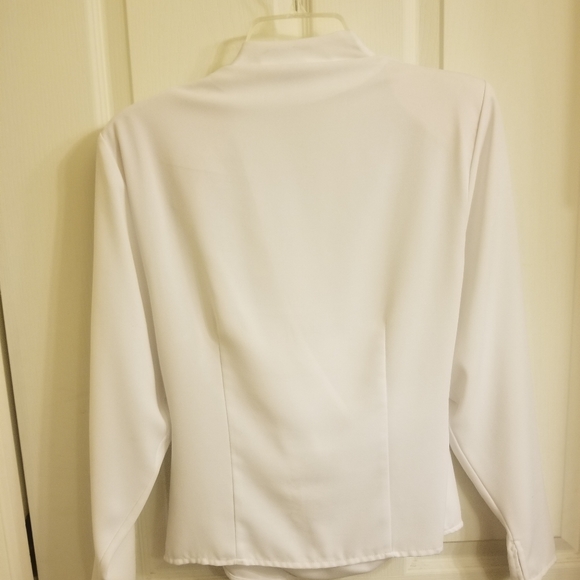 Anne Kline - Picture 5 of 6